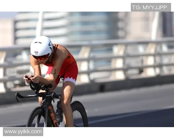 伊朗女排迎战澳大利亚队展开激烈角逐力争在国际赛场上取得佳绩