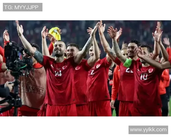 希腊与土耳其友谊赛精彩对决两国足球文化的碰撞与交流